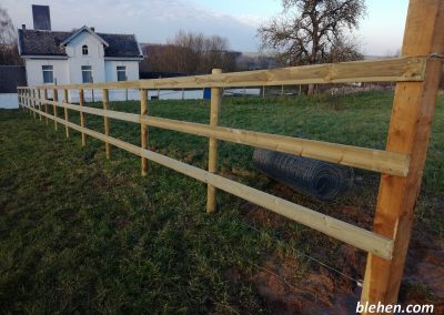 clôture équestre en bois